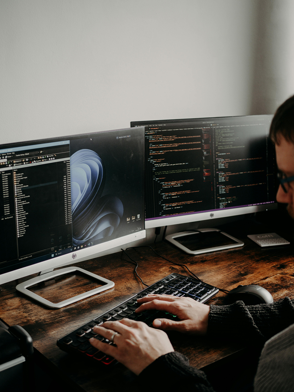 Kyro Global Tech web designer
