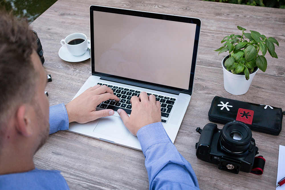 Kyro Global Tech web designer